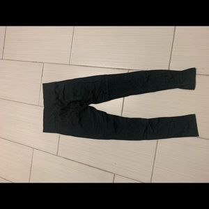 Black cotton leggings